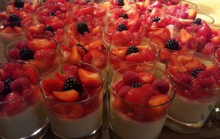 Panna Cotta mit Beeren
